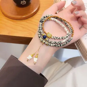 Chinesischer Vintage-Stil mehrschichtiger Perlenarmband Jaspis Stein Armband mit Blumenquaste