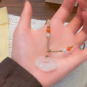 Collier de pull de clavicule de perles d'agate de jade de pierre naturelle chic.