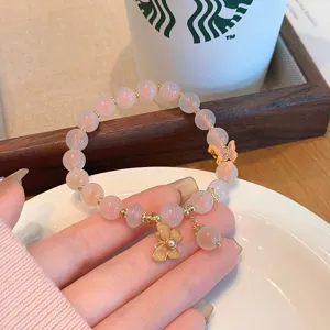 Bracelet de perles en agate rose douce avec de jolis charms papillon pour femmes et filles élégantes