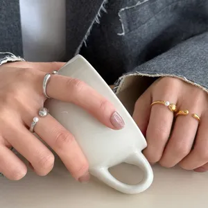 Minimalistischer offener Wassertropfen Ring Titanstahl 18K vergoldet elegante geometrische Schmuck