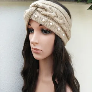 Diadema de punto beige con perlas, accesorio para el cabello de invierno para mujeres.