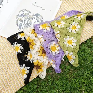 Handmade crochet floral triangle headband detail, vintage daisy hair scarf for women and girls.