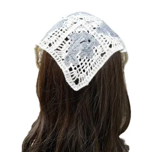 Bandana triangolare delfino uncinetto, dolce sciarpa fascia per capelli primavera estate.