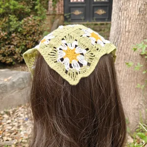 Handmade crochet floral bandana retro daisy hair scarf cute pastoral triangle headwrap