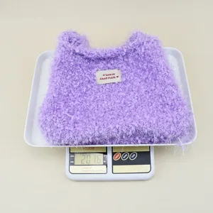 Borsa a mano in maglia soffice viola con design di orecchie di gatto, borsa morbida.