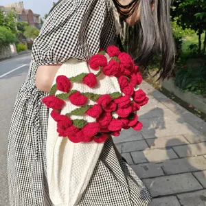 Coperta bouquet di rose all'uncinetto fatta a mano morbida coperta di lana lavorata a maglia