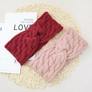 Gepflegtes Strick Stirnband Set, bequeme warme Ohrenschützer für Yoga und den Alltag.