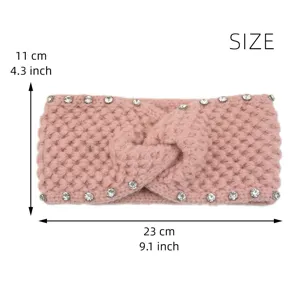 Gestricktes Strass-Haarband mit Twist-Design und Maßangaben für warme Winter-Kopfbedeckung.