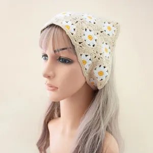 Gehaakte madeliefje bandana hoofddoek, schattige gebreide haarband voor dames.