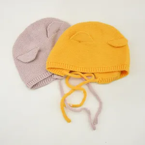 Schattige gebreide baby muts met oren en touwtjes, warme winter muts voor kleine kinderen.