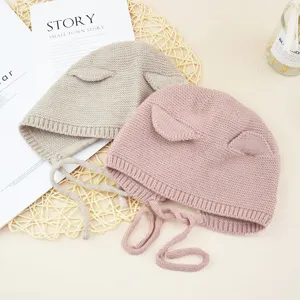 Leuke gebreide muts oren kinder winter warme effen kleur baby muts detail weergave