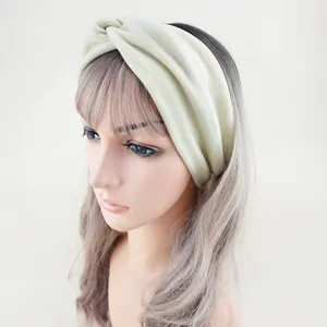 Strick Twist Stirnband Detail, elastisches breites Haarband für Sport und Alltag.