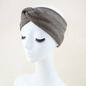 Braunes gestricktes Twist-Stirnband für Damen, breites elastisches Haarband für Yoga und Alltag.