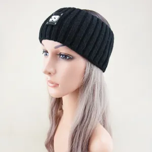 Fascia per capelli in maglia a costole nera con ricamo numero 33, accessorio largo