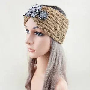Fascia in maglia con strass da donna, scaldacollo invernale, elegante accessorio per capelli.