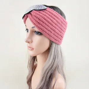 Knitted rhinestone leaf headband, thick ribbed woolen hairband for yoga, face washing and daily wear.