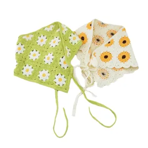 Handgemaakte gehaakte bloemen driehoek hoofdband, madeliefje zonnebloem haarscarf voor vrouwen.