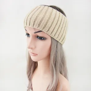 Knitted wool wide headband detail, solid color vertical stripe hair accessory for daily use.