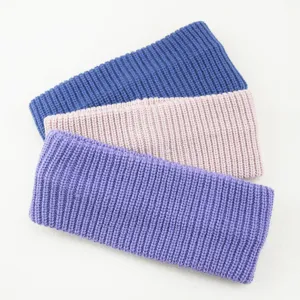 Knit headband detail view, soft ribbed texture, casual daily hair accessory for washing face.