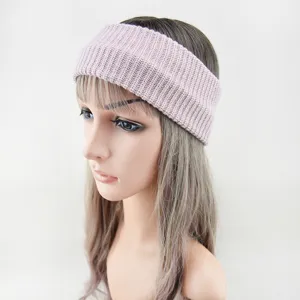 Knitted headband detail shot, soft ribbed texture hair band for daily wear and face washing.