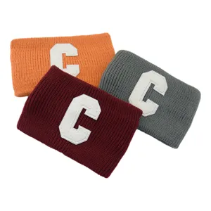 Set di fascia in maglia con toppa lettera C, ideale per yoga, sport e pulizia del viso.