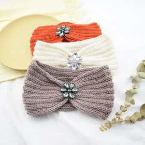 Knitted rhinestone flower headband, warm ear warmer for yoga, sports and daily use.
