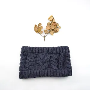 Bandeau tricoté tressé bleu foncé, accessoire de cheveux chaud automne hiver pour femme.