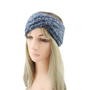 Blaues Mohair Strick Stirnband, gekreuzter Ohrenwärmer, modisches Winter Haarzubehör.