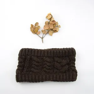 Bandeau en tricot marron foncé chauffe-oreilles d'hiver accessoire de cheveux chic