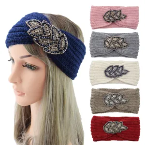 Western Yarn Rhinestone Leaf Knit Headband Ear Warmer Woven Warm Hairband For Outdoor Sports Casual Winter Headwear Women Jewelry