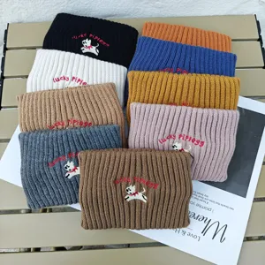 Cozy knit puppy embroidered headband for autumn winter warmth, soft facial hair washing band.