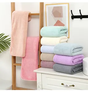 Serviette de bain en polaire corail épaisse, motif quadrillé, ultra absorbante et douce pour la maison.