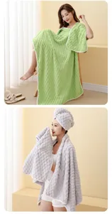 Conjunto de toalla de baño y gorro de secado de vellón coral con diseño de nubes, alta absorción.