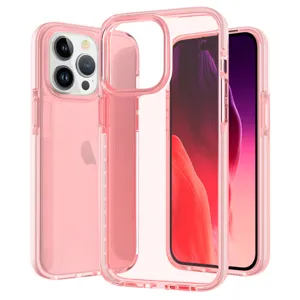 Vue détaillée de coque rose transparente avec protection antichoque et coins renforcés.