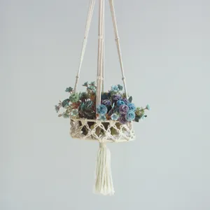 Handgemaakte macrame plantenhangers katoenen touw hangmand voor binnen decoratie detail