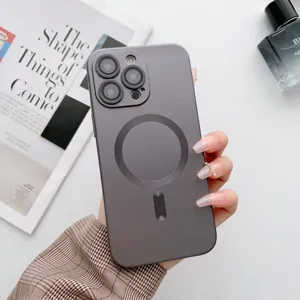 Coque de téléphone magnétique pour iPhone avec protection de caméra et anneau de charge.