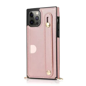 Roze lederen telefoonhoesje met kaartsleuf riem en draagbandgaten voor bescherming.