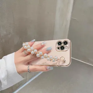 Elegant pearl chain phone case with electroplated soft design for stylish daily protection.