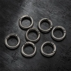 Vintage Retro Geometric Alloy Spring O-Ring Open Gate Clasp Matte Antique Silver Round Keychain Necklace Connector DIY Jewelry Making Findings