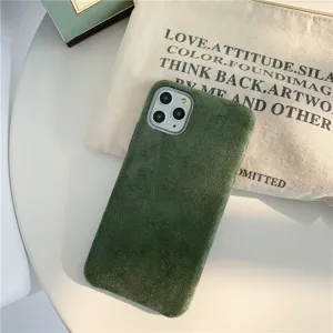 Custodia per cellulare in peluche scamosciato verde scuro invernale, cover morbida.