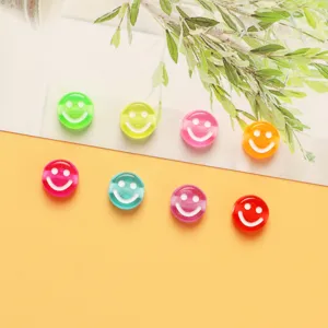 Perles lâches colorées en acrylique smiley pour bijoux de bracelets faits à la main DIY