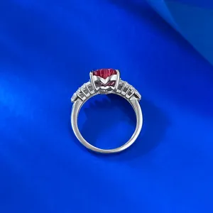 Atemberaubender 925 Silber Herz Sonnenuntergang Rot Labor Edelstein Ring, elegantes Design.