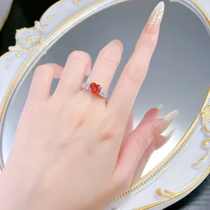 925 Silber Sonnenuntergang Rot Herz Edelstein Ring Elegante Zirkonia Statement Schmuck