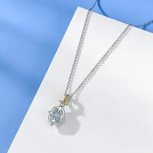 Exquis collier pendentif étoile vert menthe en argent 925, bijou élégant et délicat.
