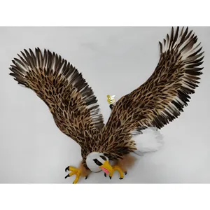 Europäischer Klassischer Stil Adler Wandbehang Ornament Simulation Feder Harz Große Ausgebreitete Flügel Adler Heimdekoration