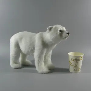 Ornamento da scrivania piccolo orso polare di simulazione, modello animale di peluche realistico.