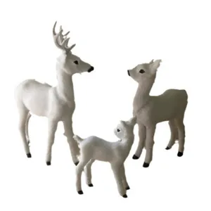 Set van 3 witte hertjes beeldjes geflockt kunstmatige herten familie standbeelden