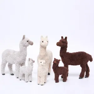 Statuetta di Alpaca in Finta Pelliccia Carina Bambola di Animale Ornemento da Scrivania Decorazione per la Casa Regalo