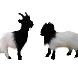 Simulazione capra nera e bianca peluche set di ornamenti per decorazioni natalizie