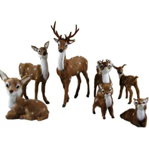 Simulation deer figurine set, faux fur forest animal Christmas decoration ornaments for home.